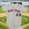 1972 Willie Mays New York Mets Game Worn Road Jersey 2 5
